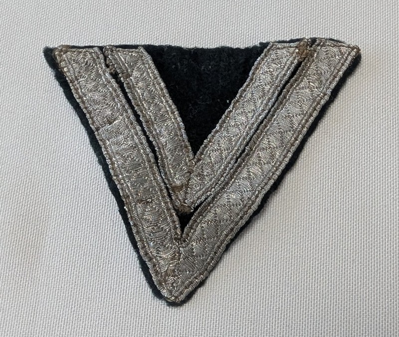 ORIGINAL WWII German Army Chevron Patch Obergefreiter