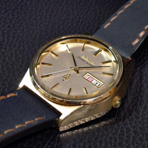 Vintage SEIKO Grand Quartz 4843-8041 – Gold Case – Day-Date - Japan - Excellent - Picture 6 of 13