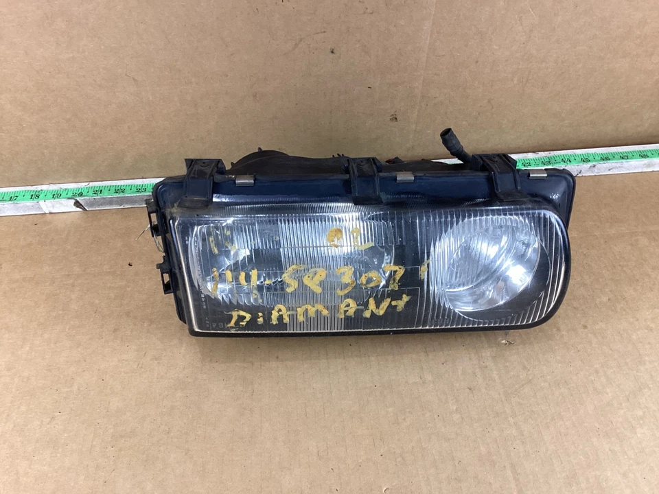 1992-1996 Mitsubishi Diamante Front Left Driver Side Headlight Assembly - Image 3 of 4