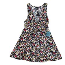 Forever 21 Sunny Spot Collection Women M Black Red Multi Floral Woven Tank Dress