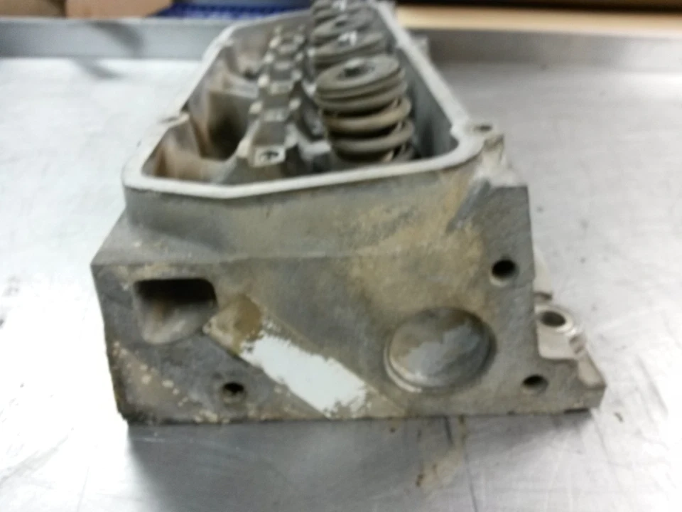 Culata para 89-93 Mercury Cougar 3.8 E9DE6090B7A Foto 4 de 4