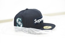 Supreme x MLB Teams Box Logo Seattle Mariners Navy New Era Hat 7 1/2 FW25