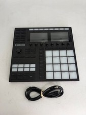 Native Instruments Maschine MK3 Sampler Arranger Mixer  MIDI Controller Black