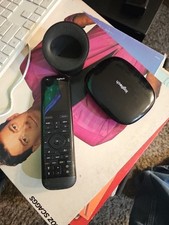 Logitech Harmony Elite Universal Remote W/ hu...