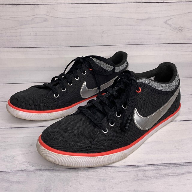 nike capri iii sneakers