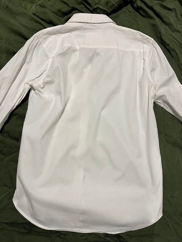Camisa Wildfang Blanca Manga Larga Abotonada Buen Estado Talla Pequeña - Imagen 6 de 6