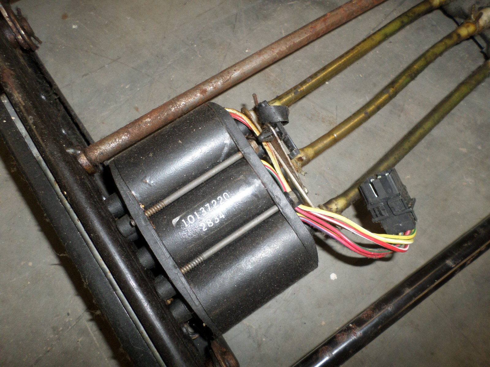 95 Corvette POWER SEAT TRACK Electric 88 90 C4 91 92 93 94 96 GM 10137220 eBay