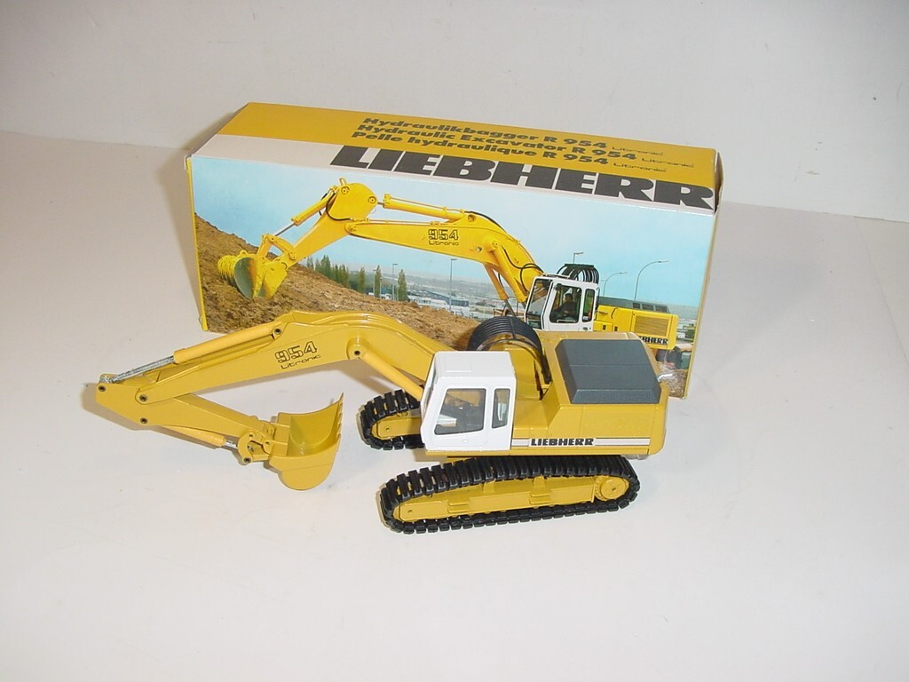 1/50 Liebherr 954 Litronic Excavator by Conrad NIB! Never