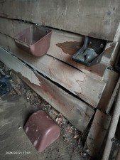 2 X Rechtecktrog Kälbertrog Pferdetrog 12L Beißkante Kunststoff Futtertrog + 1 L