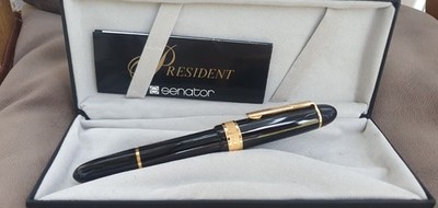 Senator President Black and Gold Fountain Pen