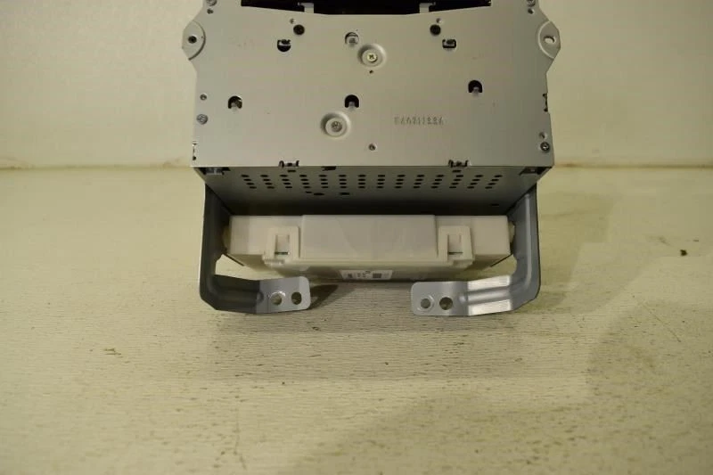 Audio Equipment Radio Receiver Fits 14-17 INFINITI QX50 1838399 Foto 2 de 4