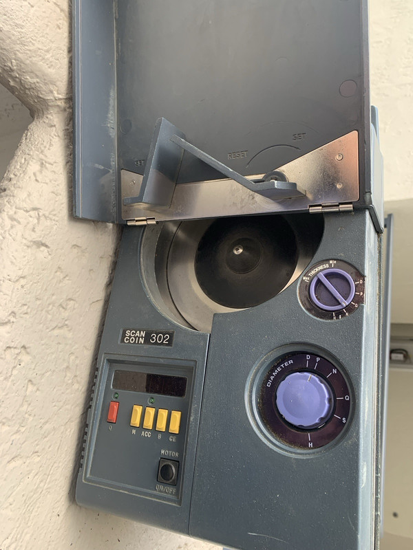 SCAN COIN SC-302 COMMERCIAL COIN COUNTER