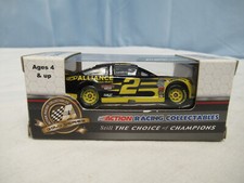 2017 Brad Keselowski 2 Alliance 1:64 Scale 886154127127 GG 