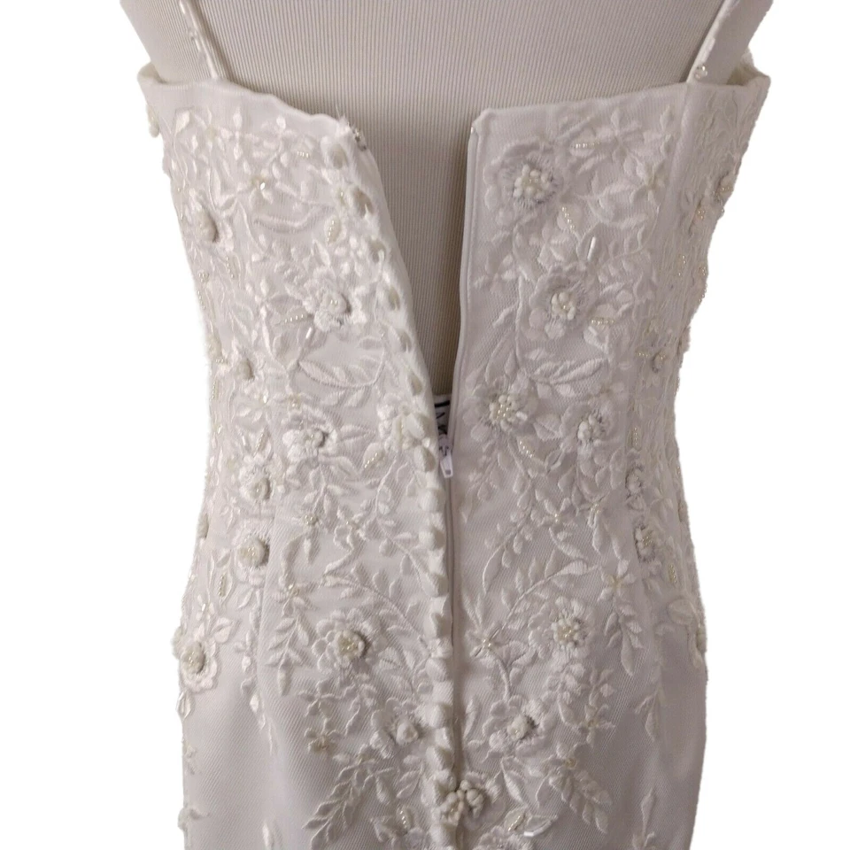 Vestido de novia Mori Lee columna blanco talla 12 con cuentas encaje superpuesto correa de espagueti Foto 4 de 4