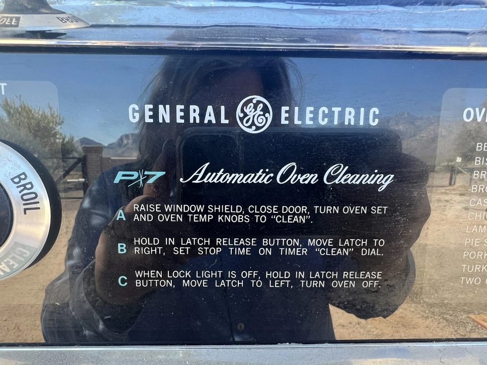 Horno electrodoméstico GE Foto 2 de 4