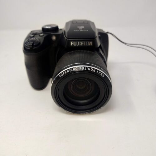 FujiFilm Finepix S Digital Camera S9400W - Picture 2 of 4