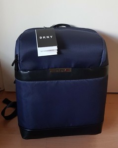 dkny laptop backpack