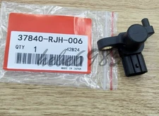 Genuine Camshaft Position Sensor For 2001-2005 Honda Civic 1.7L 37840-RJH-006