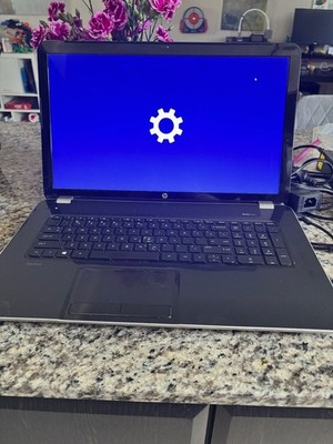 HP Pavilion 17 Notebook PC AMD A8-5500M 8GB RAM