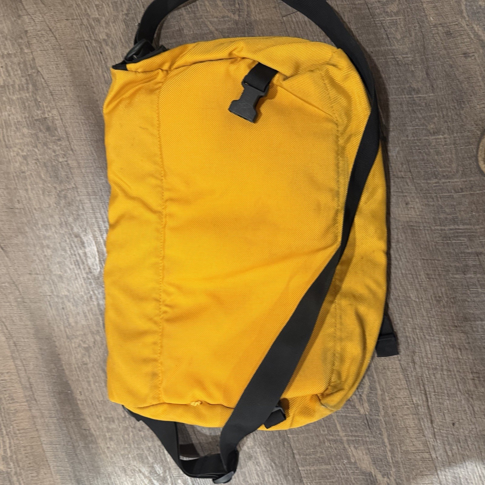 Vintage Patagonia Half Mass Messenger Bag - Yellow USA Made Satchel thumbnail 10