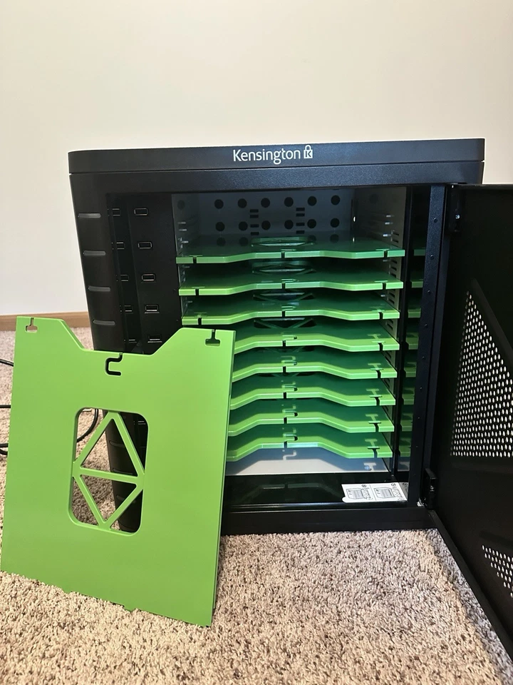 Kensington - K67862AM Charge and Sync Cabinet for 7-Inch to 10-Inch Tablets, iPa - Image 2 of 4