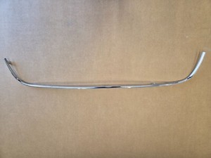 VW Golf 6 VI 5K Chrom Zierleiste / Mittelgitter Stoßstange vorne 5K0853101