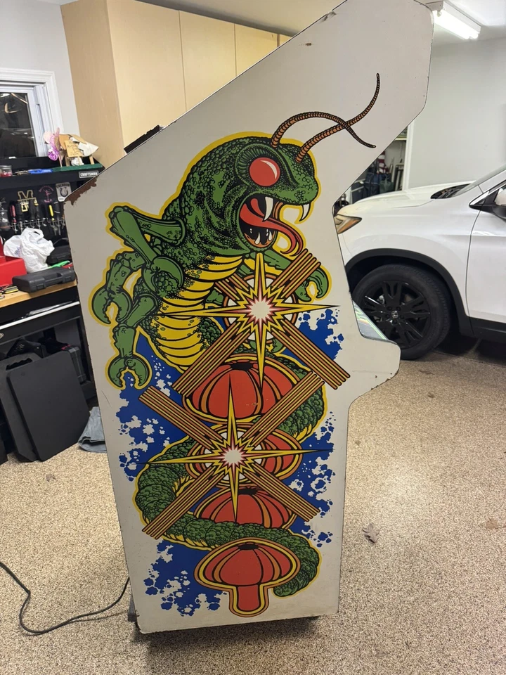 MÁQUINA ARCADE CENTIPEDE de ATARI (Excelente Estado) *RARA* Foto 3 de 4