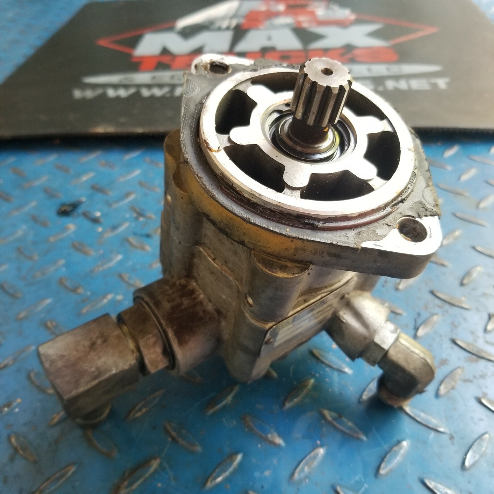 2000 CATERPILLAR C12 DIESEL ENGINE HYDRAULIC PUMP PART NO. 2108762 eBay