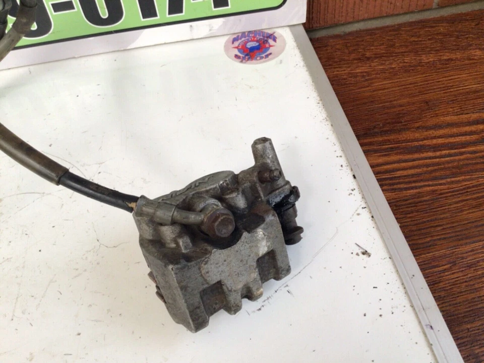 Sistema de frenos delantero Suzuki 1995 RM250 1993 cilindro maestro manguera pinza soporte Foto 3 de 4