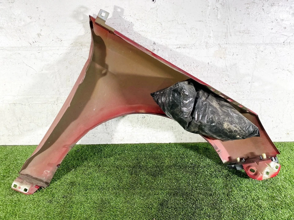 12-18 FORD FOCUS DELANTERO IZQUIERDO LADO DEL CONDUCTOR GUARDABARROS CARCASA PANEL CUBIERTA ROJO OEM Foto 3 de 3