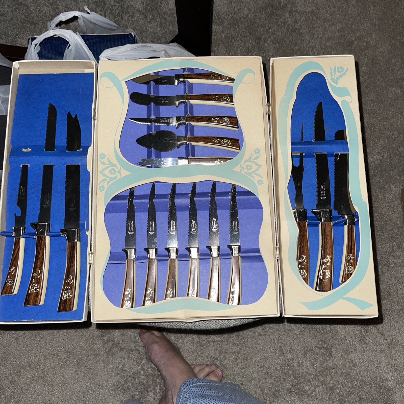 Picture 1 of 6