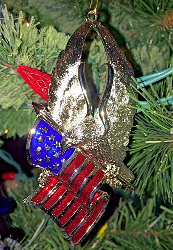 Gorham American Flag Eagle United We Stand 4.5"H Silverplated Christmas Ornament - Picture 5 of 7