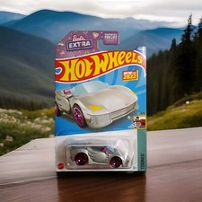 HOT WHEELS.. BARBIE EXTRA..BASE. TOONED.. 2023 RELEASE..GRAY VERSION