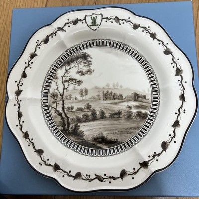 Limited Edition Wedgwood View Of Wilton Castle Set 3 Plates | eBay