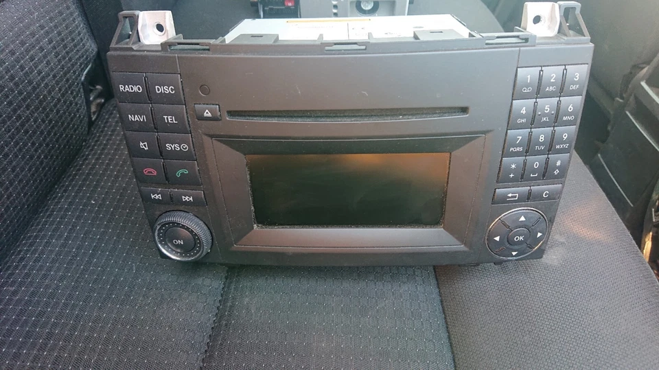 Navigationssystem Radio Audio 50 APS BD0830 Mercedes-Benz B-Klasse W245 W169 - Bild 3 von 4