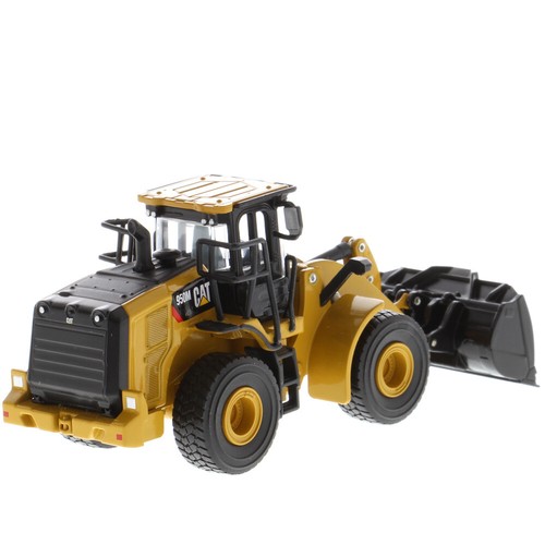 DIECAST MASTERS 1/64 CAT 950M WHEEL LOADER LOWBOY LOAD SAME SCALE AS DCP - Picture 6 of 10