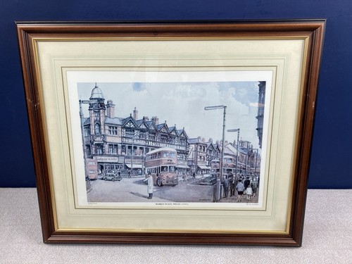 Wigan Marktplatz 50er Jahre Szene Foto gerahmt signiert H Walder 260/400 groß - Bild 1 von 7