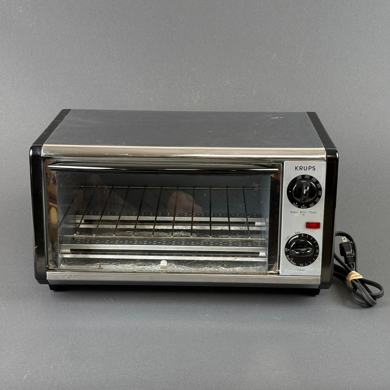 Krups Toaster Oven F228 Black Stainless Steel Bake Broil Toast 1350W TESTED
Opens in a new window or