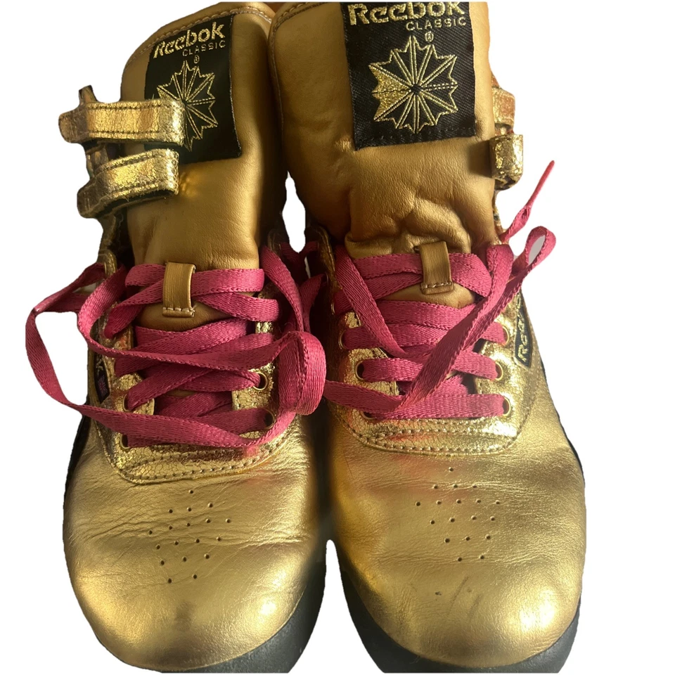 Zapatillas altas metálicas para mujer Reebok Free Stay Hi Gol talla 9 con caja Foto 4 de 4