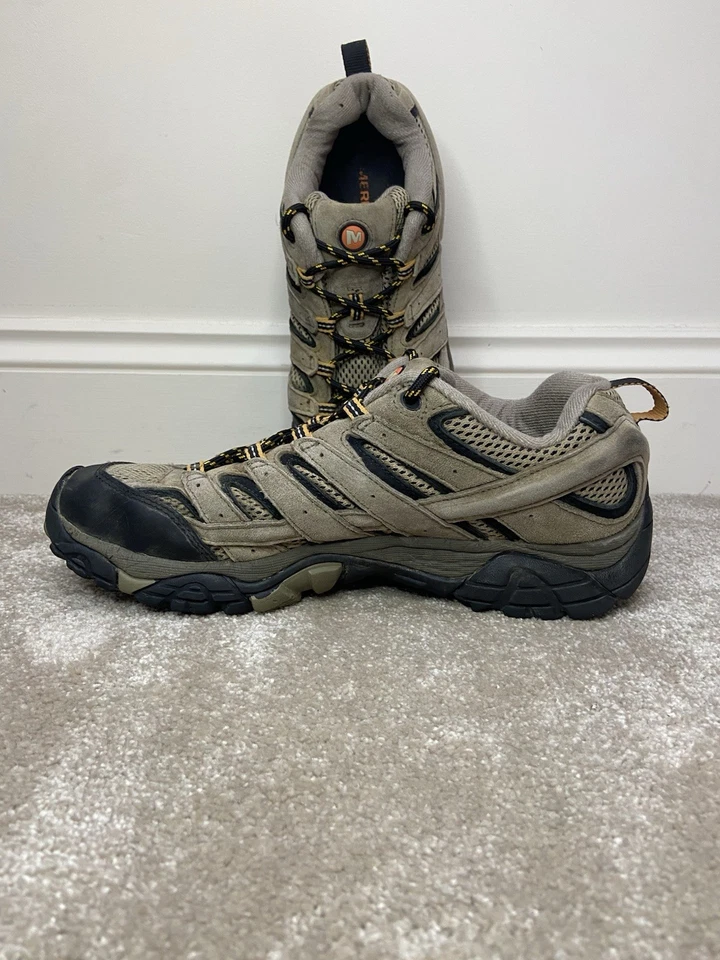 Merrell Moab 2 Ventilator Wanderschuhe mit Vibram Sohlen, Größe UK 9,5. - Bild 2 von 4