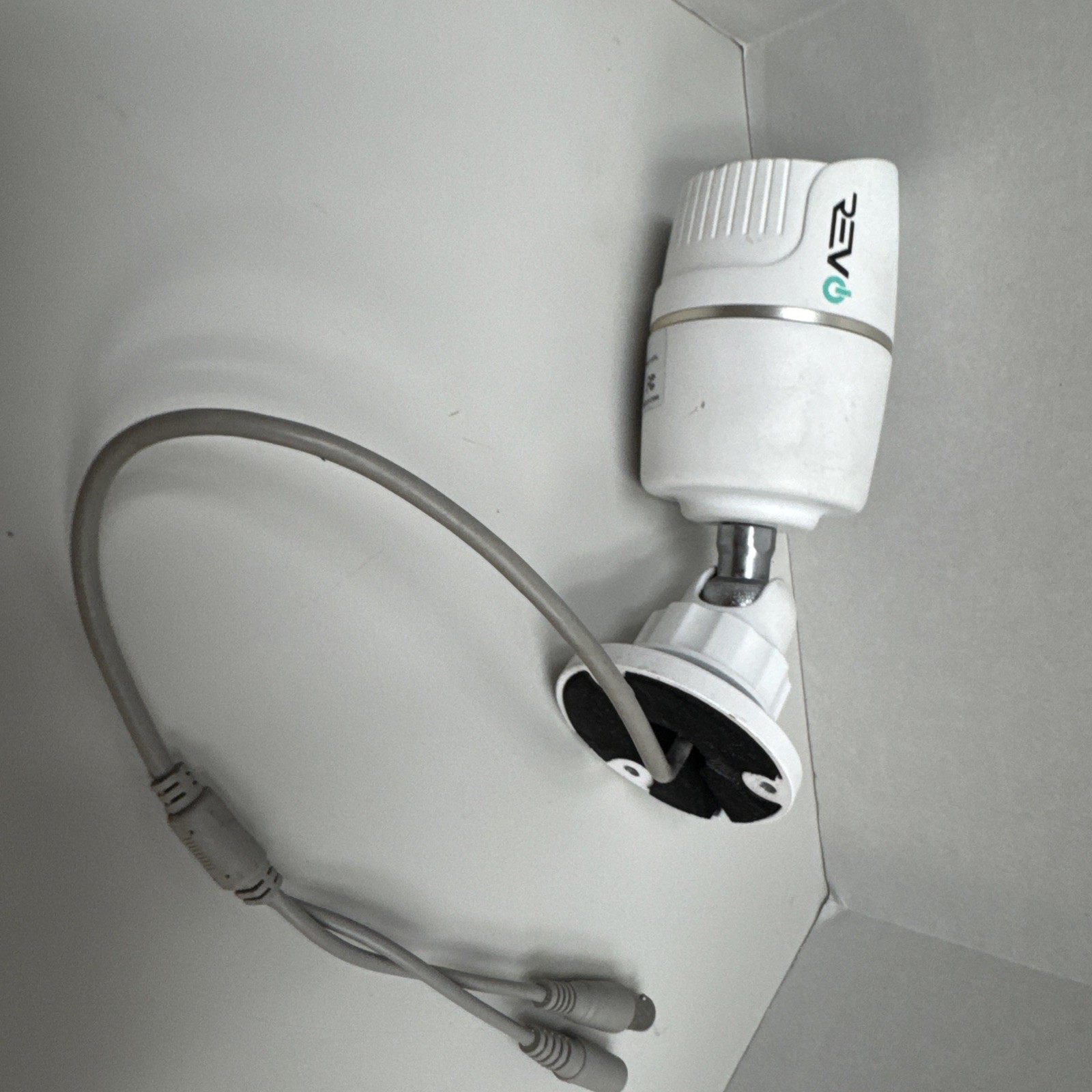 Revo Security Camera Aero Model RTCB30-1