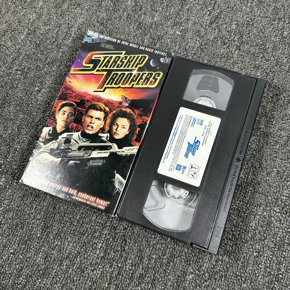 Starship Troopers VHS Movie Tape Action Sci Fi Casper Van Dien Denise Richards - Image 3 of 4