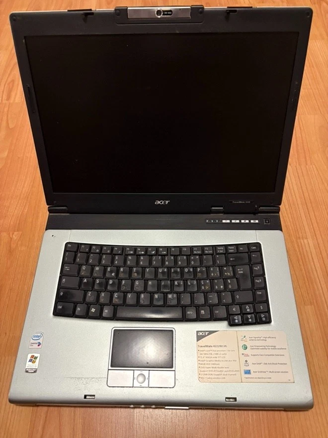 Vintage computer notebook Acer Travelmate 4222WLMI Windows XP 3 GB RAM 80 GB HD - Immagine 2 di 4