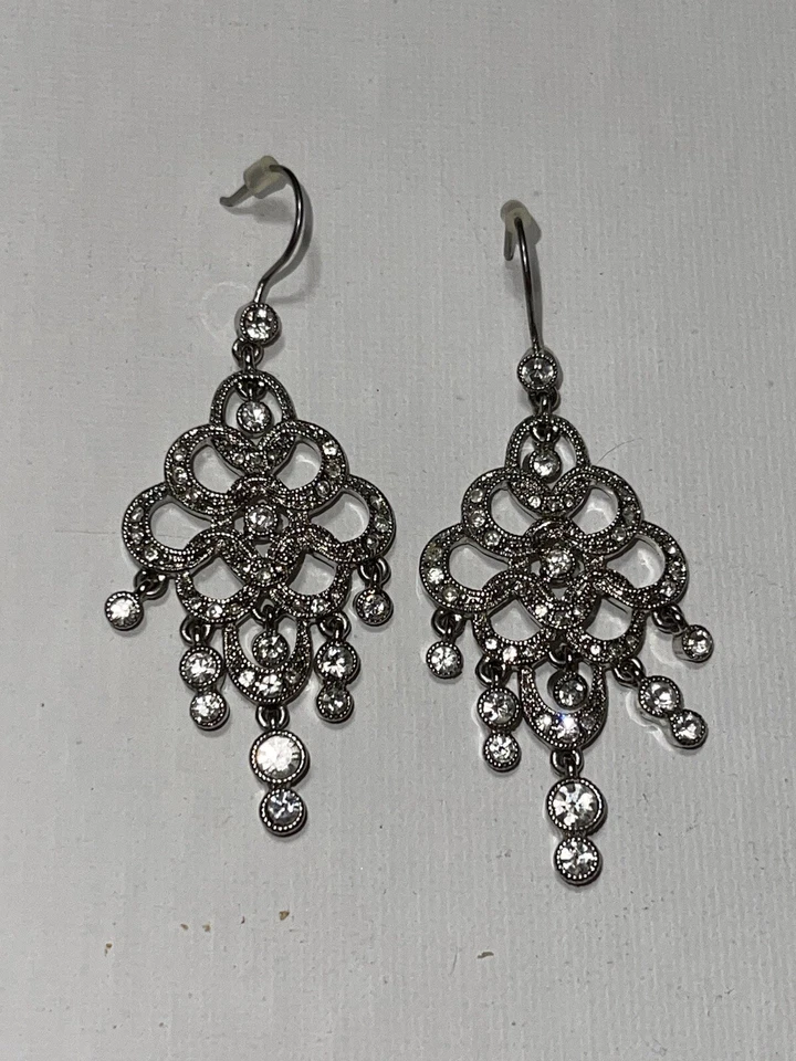 Pendientes colgantes vintage Monet tono plata cristal estrás Foto 3 de 4