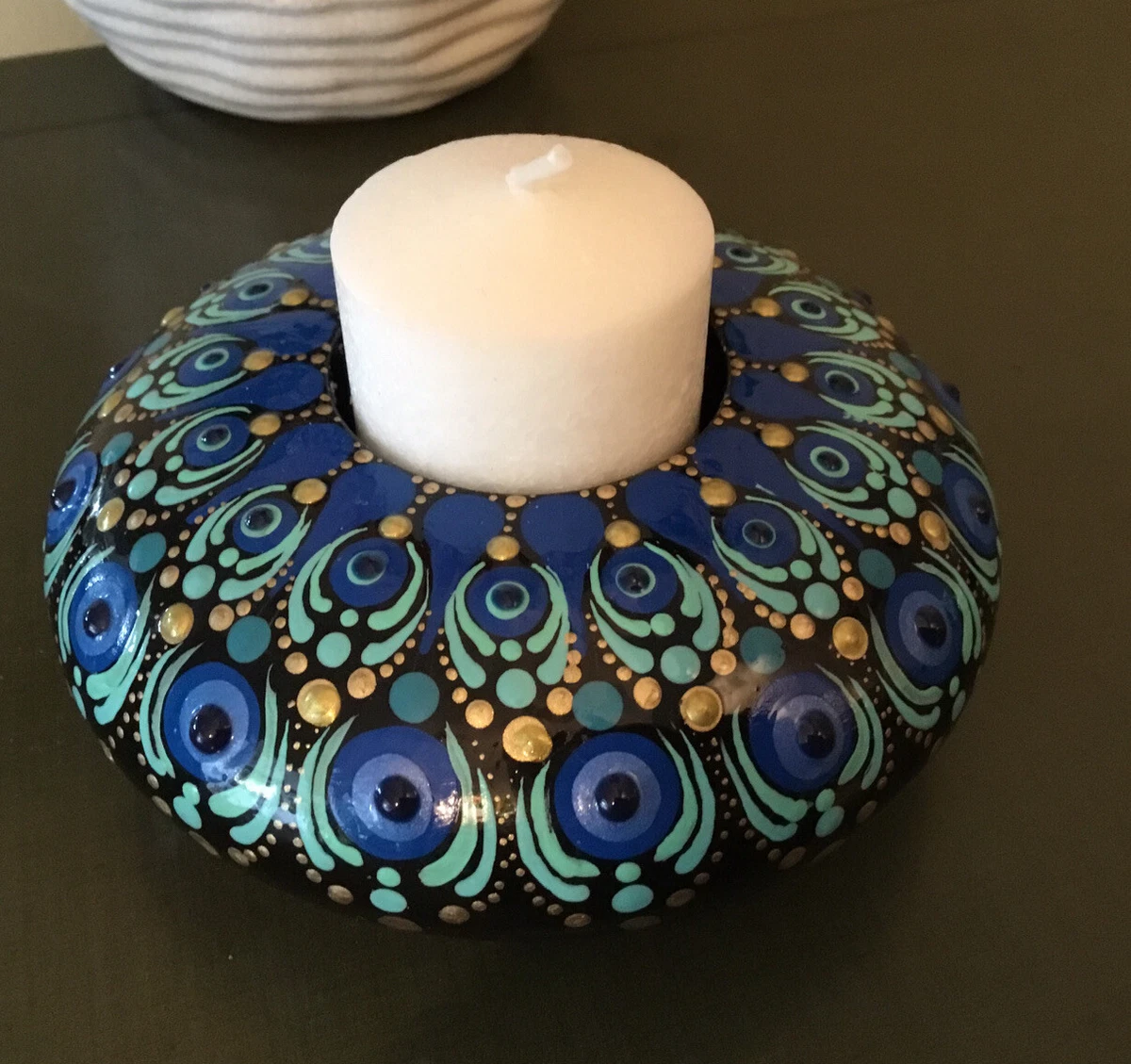 How to Decorate Cement Tealight Candle Holder Using Dot Mandala