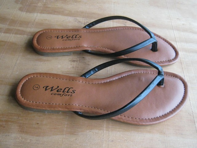 wells comfort sandals