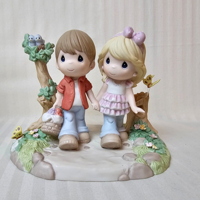 Precious Moments You And Me We're Meant To Be 134022 Rare Couple Park Picnic EUC