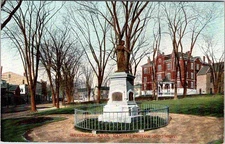 Postcard MONUMENT SCENE Haverhill Massachusetts MA o/19 AN0584