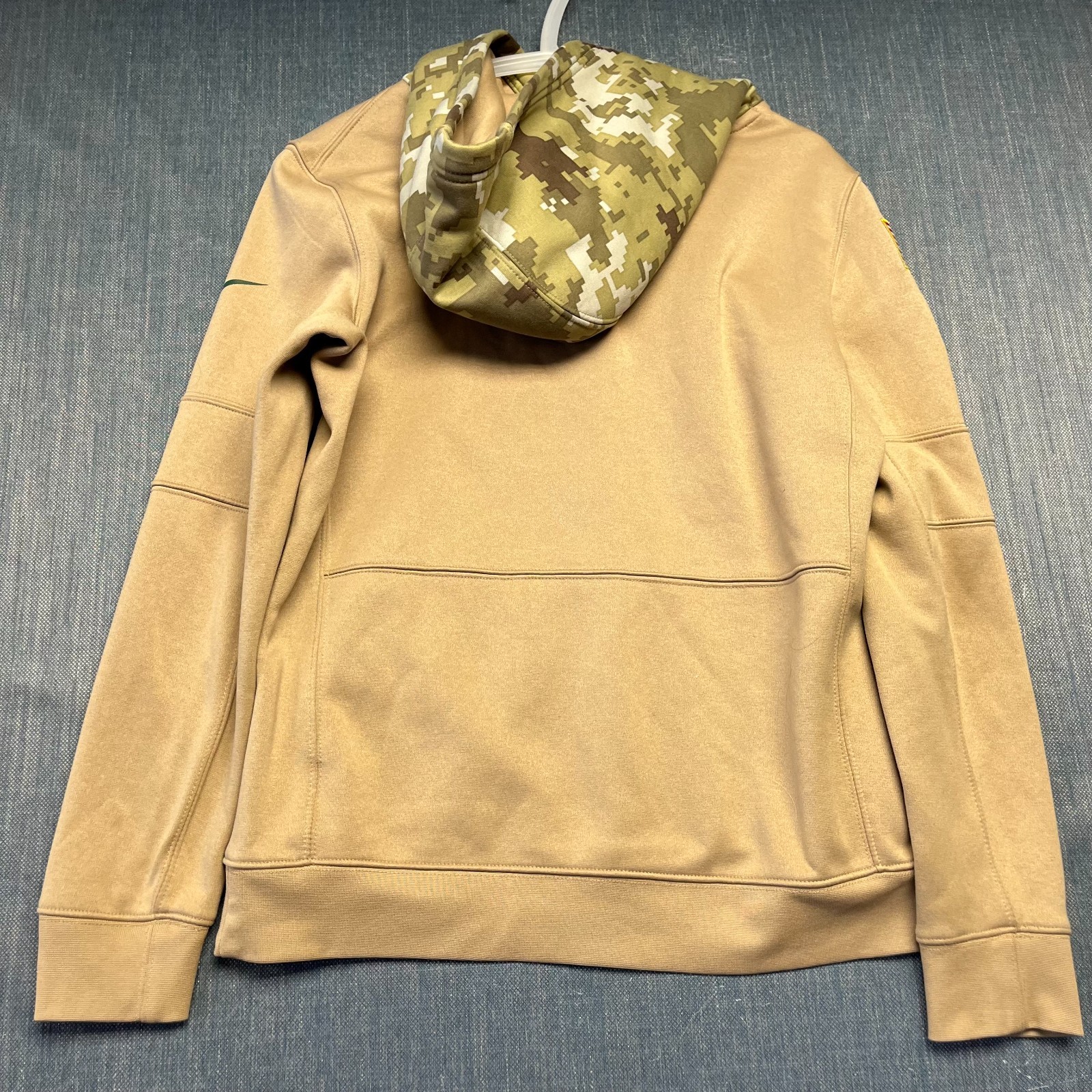 Nike NFL On-Field Green Bay Packers Boy's Hoodie L 14/16 Tan Salute to Service thumbnail 11