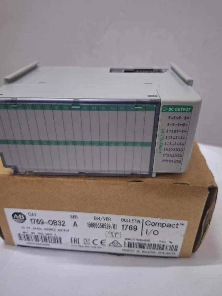 Module de sortie source Allen-Bradley 1769-OB32 Compact I/O 32PT 24VDC - Photo 3/4